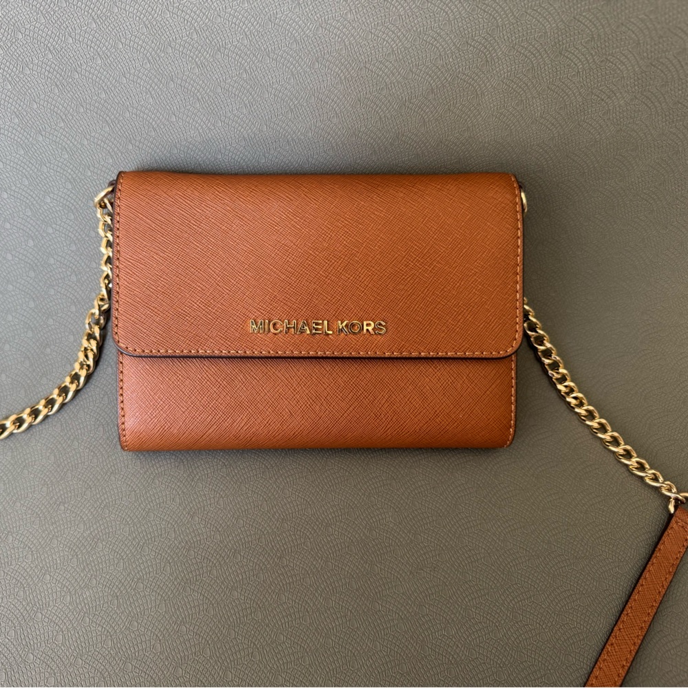 Michael Kors Crossbody Purse with Gold Chain